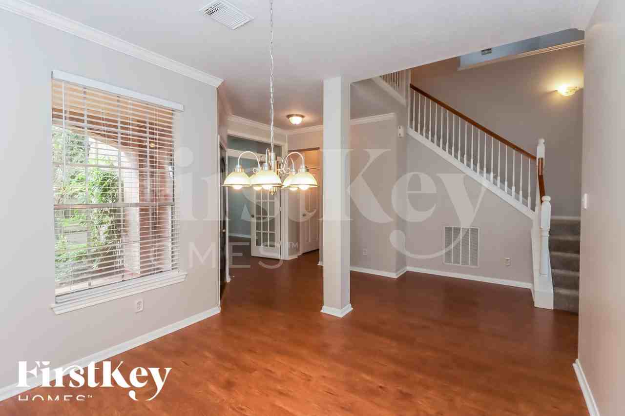 14115 Ivy Bluff Ct - Photo 5 of 15