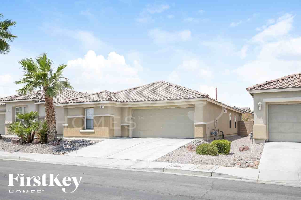 3324 Palatine Hills Ave - Photo 2 of 18