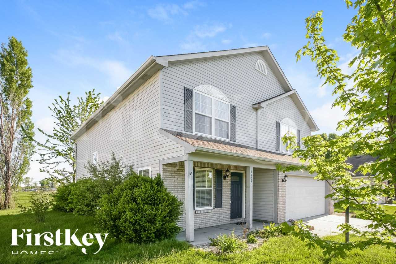 1902 Cold Spring Dr - Photo 2 of 18