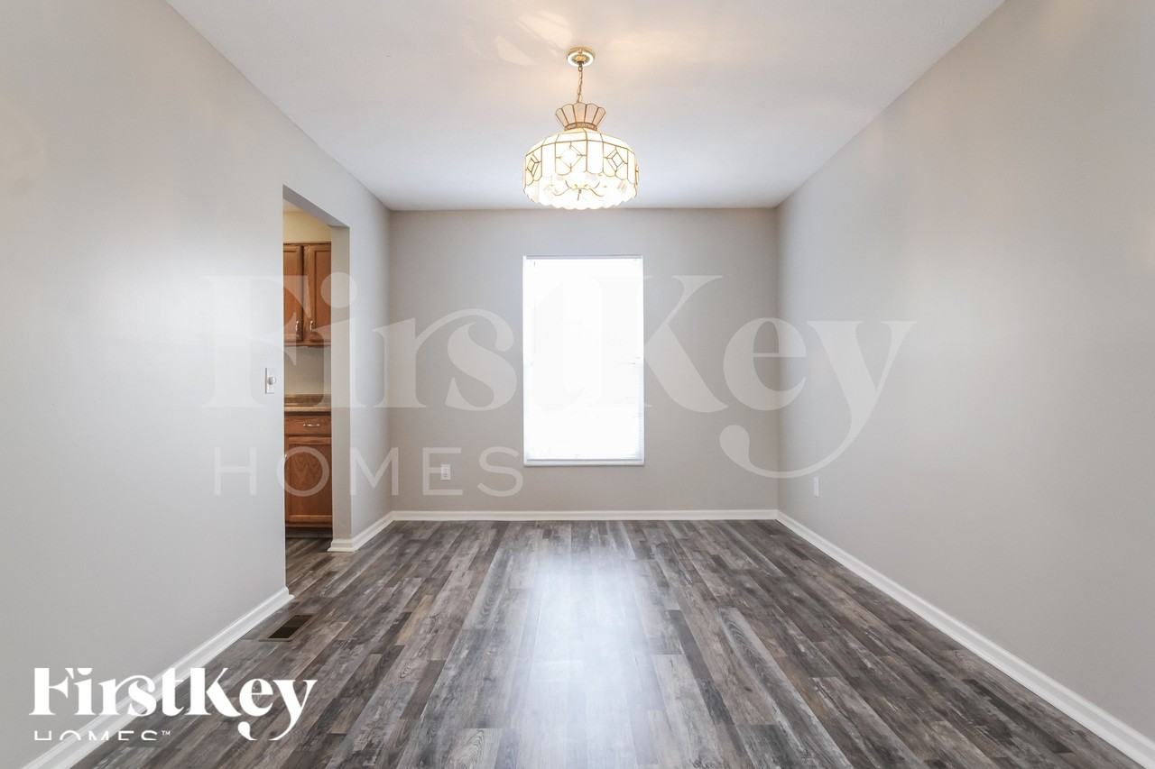 7474 Carnation Ln - Photo 6 of 18