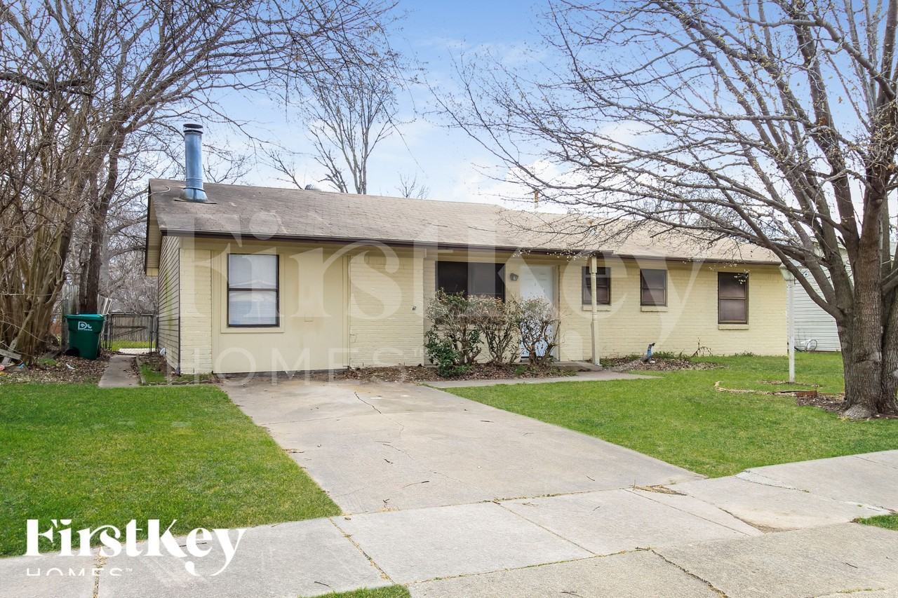 3316 Sunnydale Ln - Photo 2 of 15