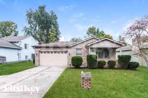 featured image of 2102 E Edgewood Ave