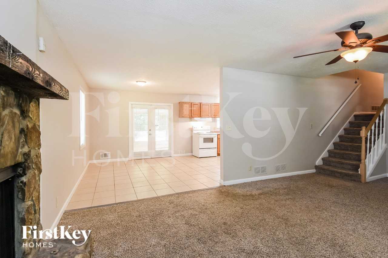 1781 Silver Leaf Ct Sw - Photo 5 of 18