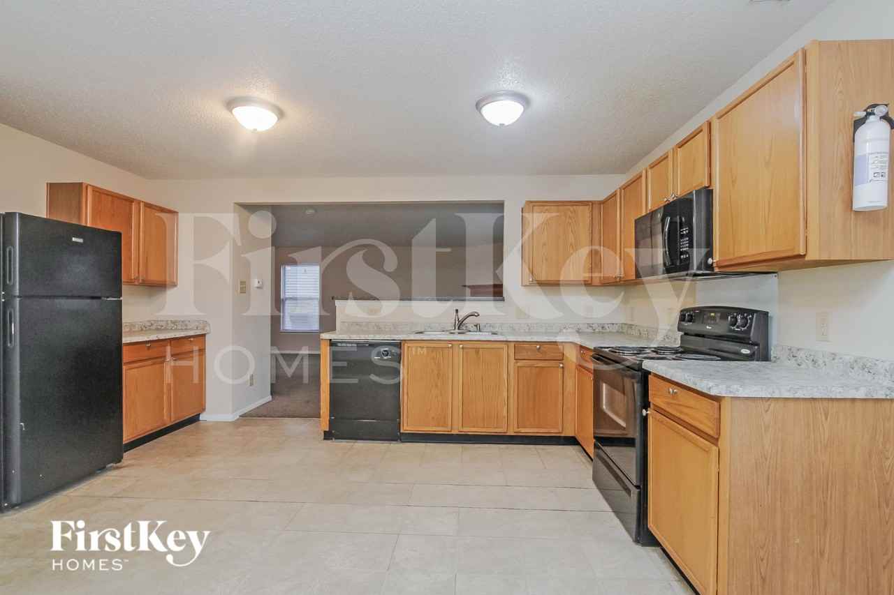 12401 Rose Haven Dr - Photo 7 of 18