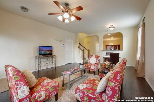 13708 Tivoli Gdns - Photo 6 of 25