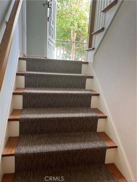 2889 Plaza Del Amo - Photo 7 of 33
