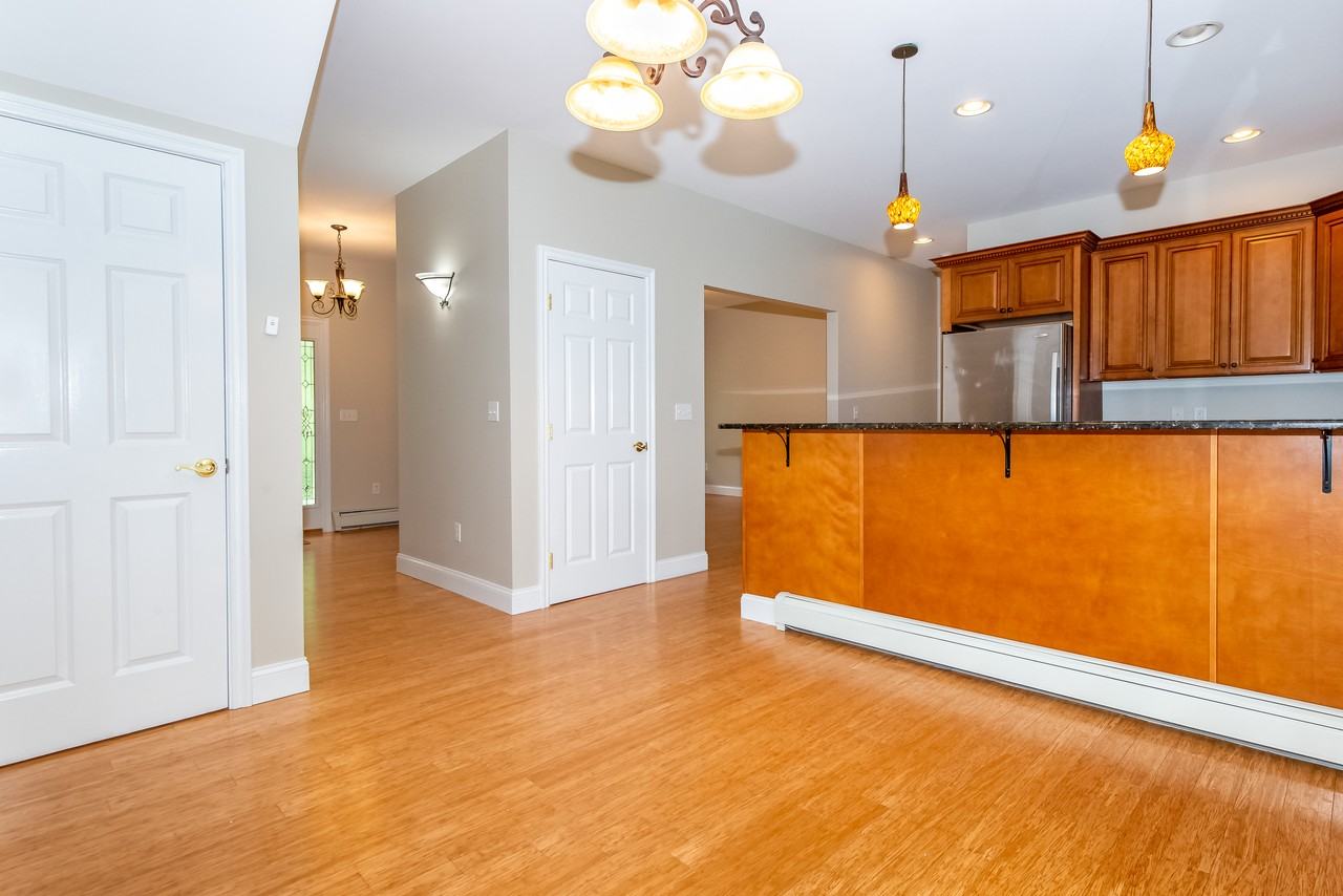 24 Greenwood St - Photo 6 of 50