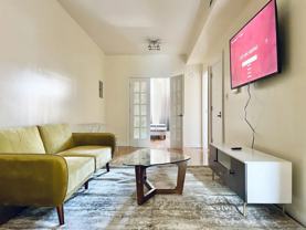 Private Bedroom in 4 Bedroom/1 Bathroom Home - Photo 1 of 1