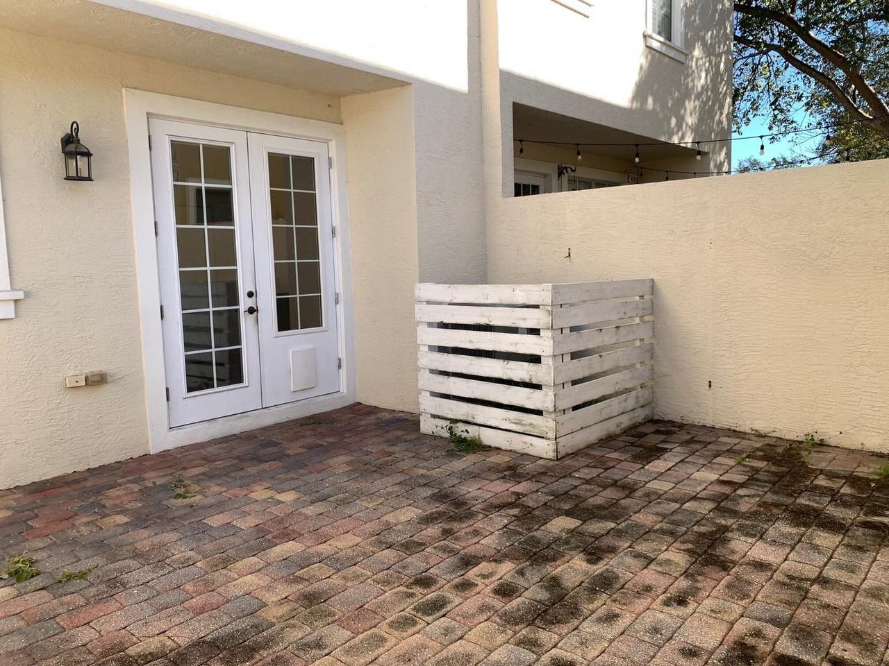 147 Mulligan Pl - Photo 3 of 5