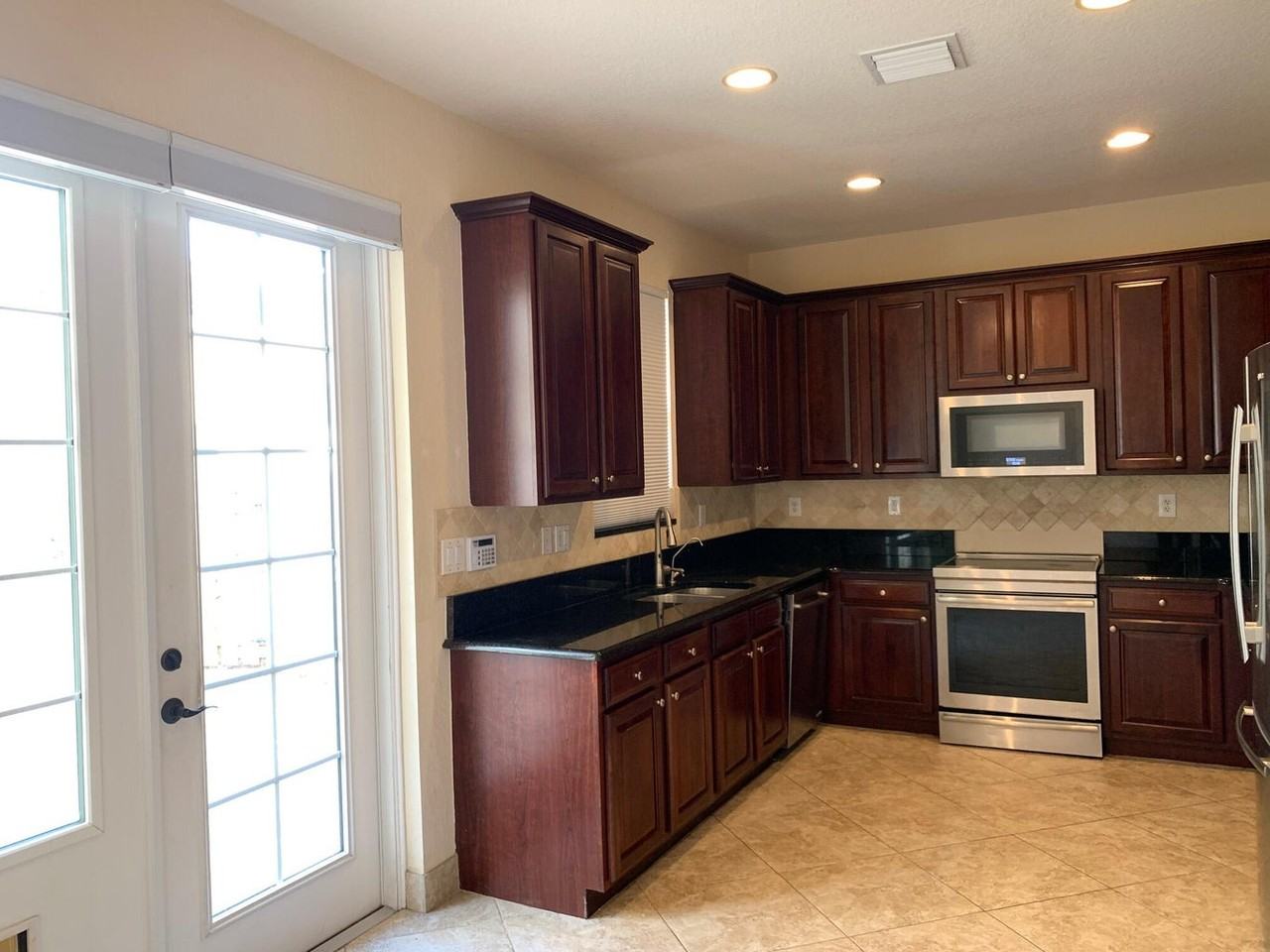 147 Mulligan Pl - Photo 5 of 5