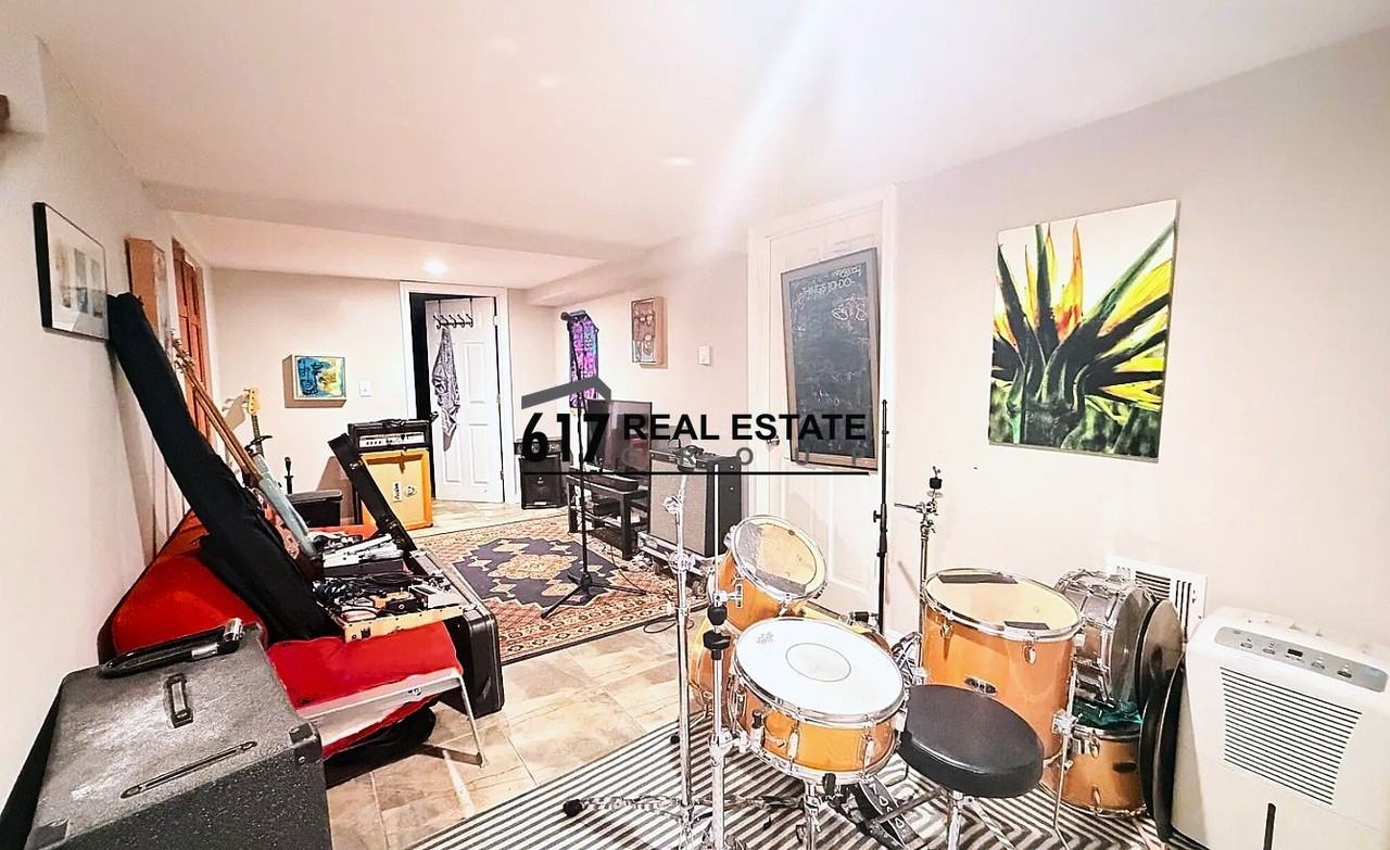 45 Allston St #1 - Photo 6 of 11