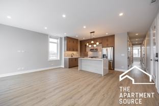 2351 W Flournoy St #202 - Photo 1 of 1