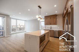 2351 W Flournoy St #201 - Photo 1 of 1