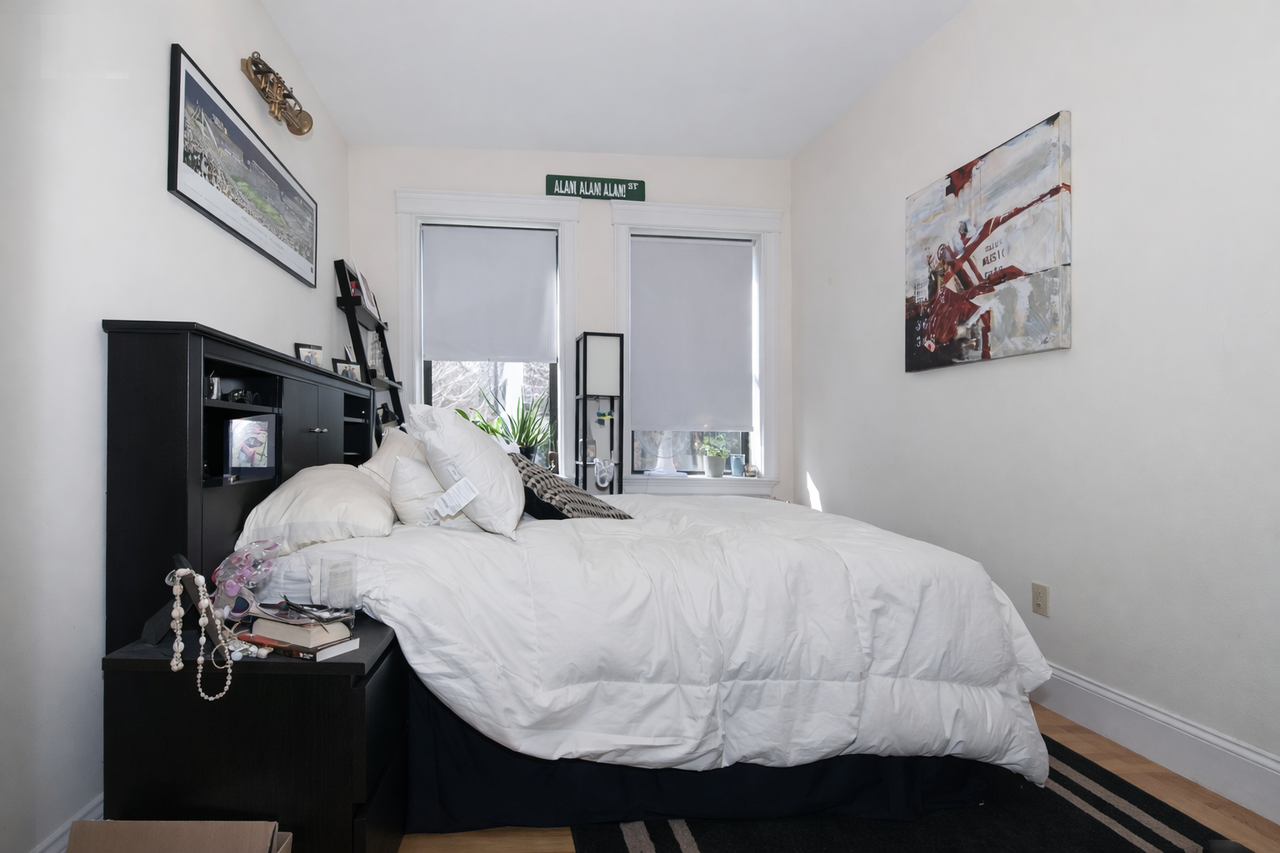 76 Quint Ave #1 - Photo 5 of 26