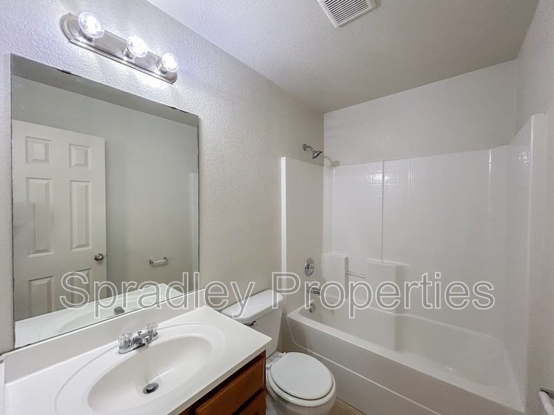 2520 Saulsbury Dr - Photo 6 of 11