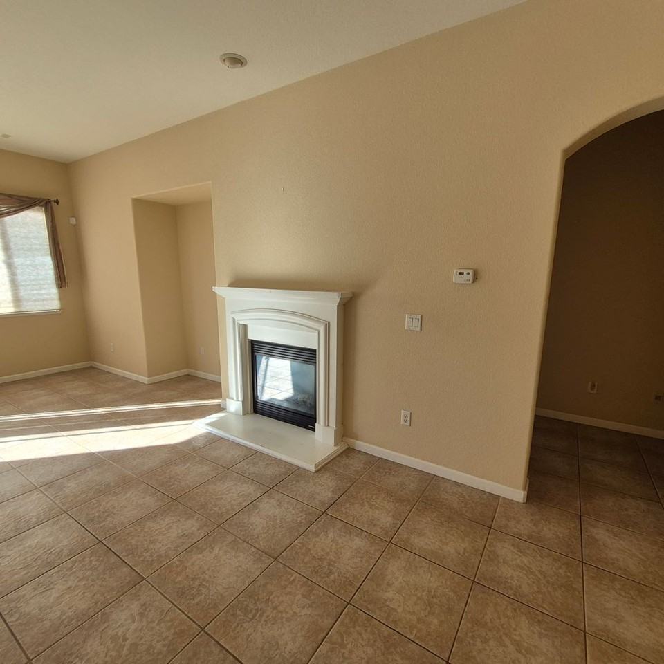 10124 Arches Way - Photo 6 of 19