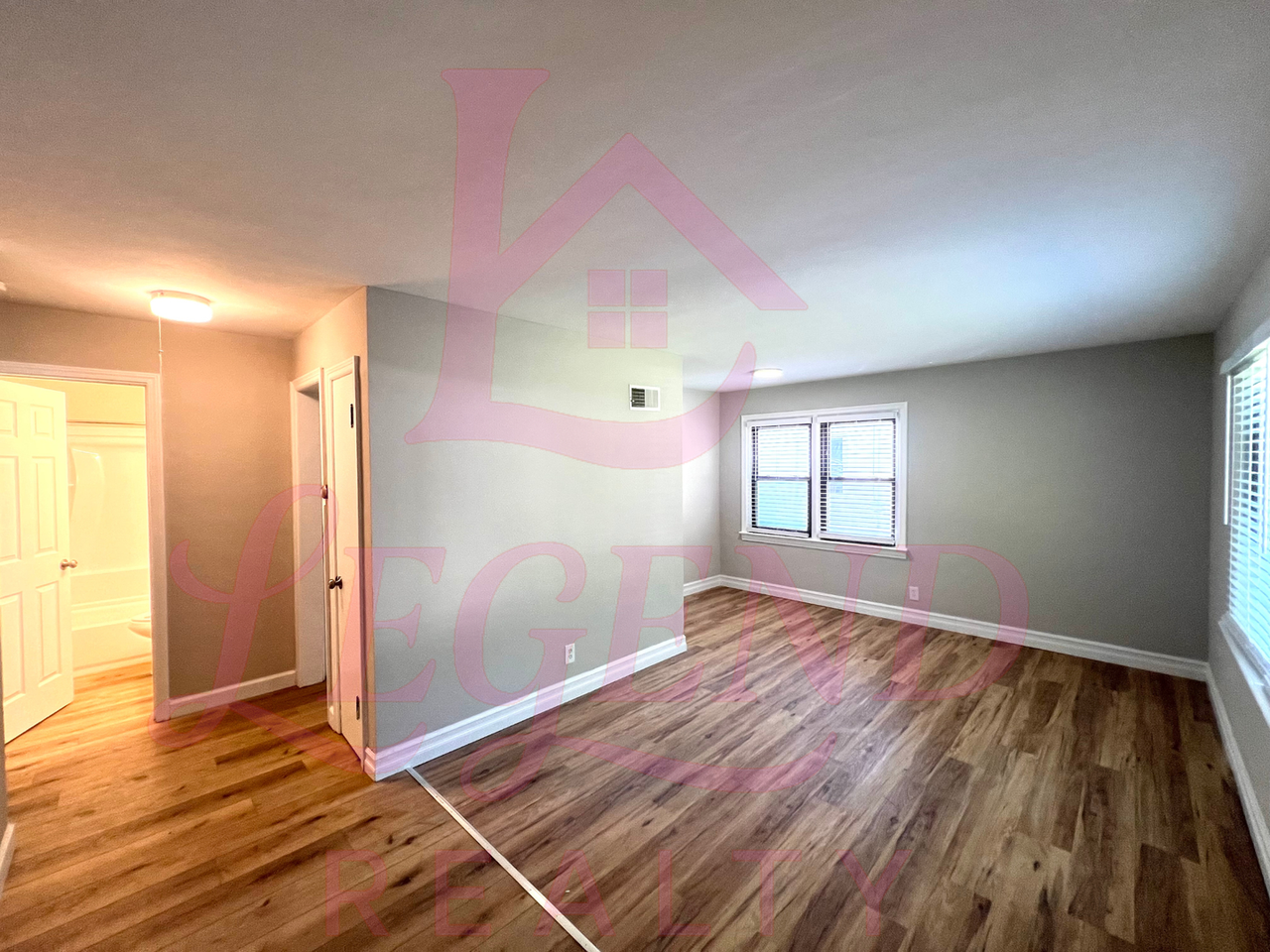 24 Rissant Dr - Photo 3 of 13