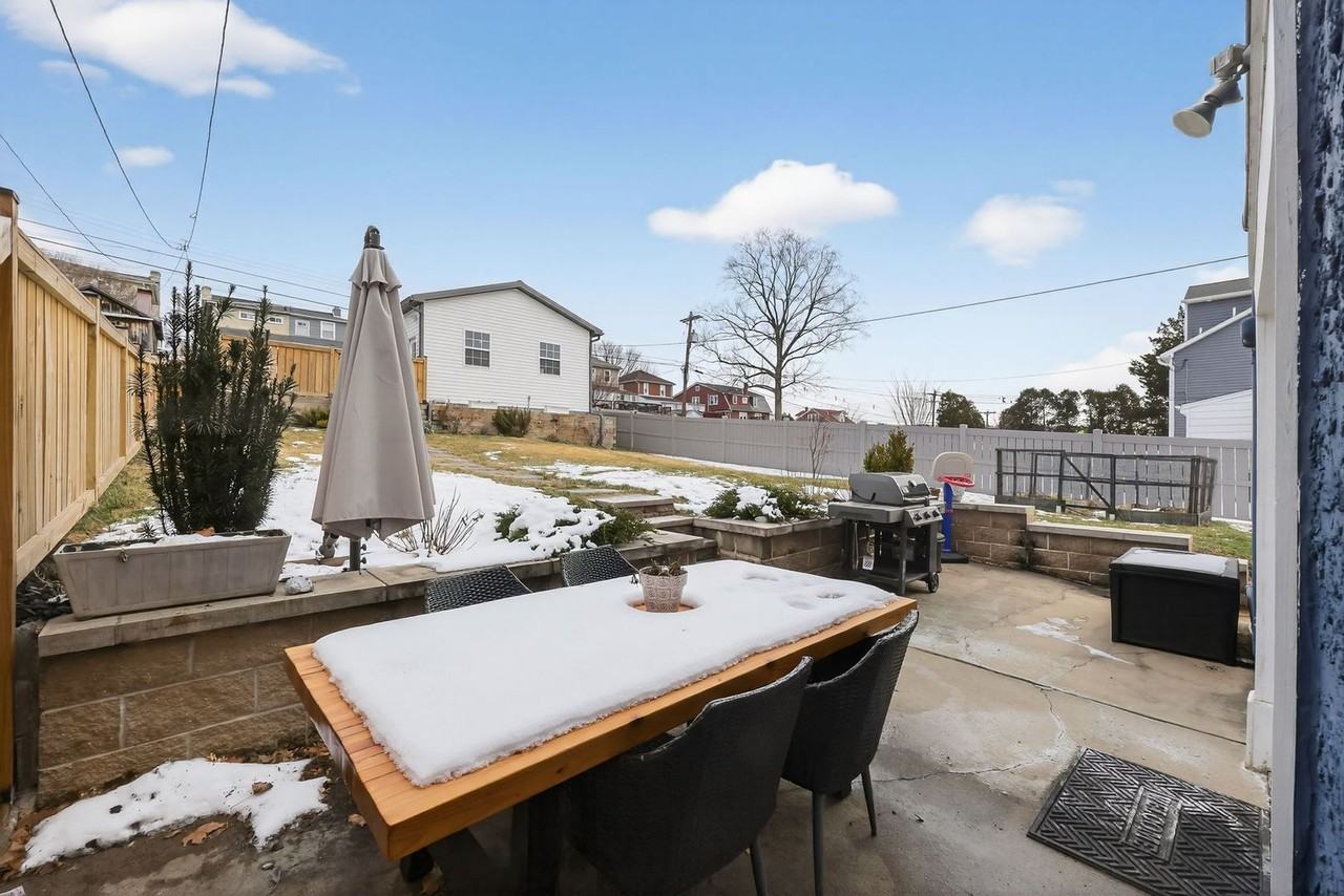 328 E 9th Ave - Photo 7 of 30