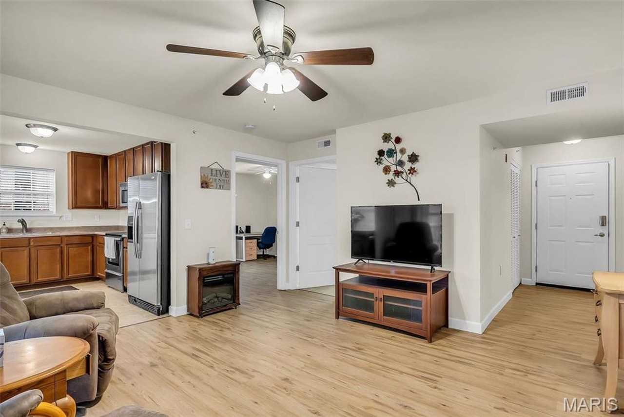 7114 Welsh Dr - Photo 6 of 19