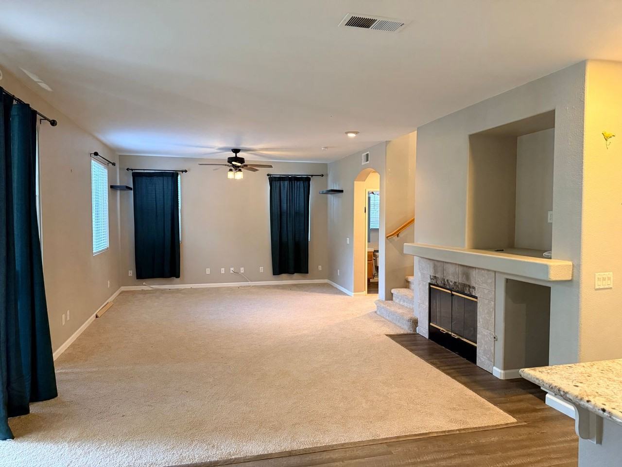 41909 Black Mountain Trl - Photo 7 of 34