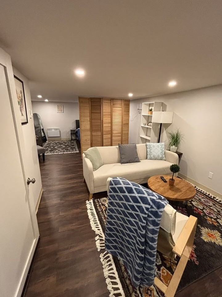 8316 49th Ave S - Photo 6 of 13