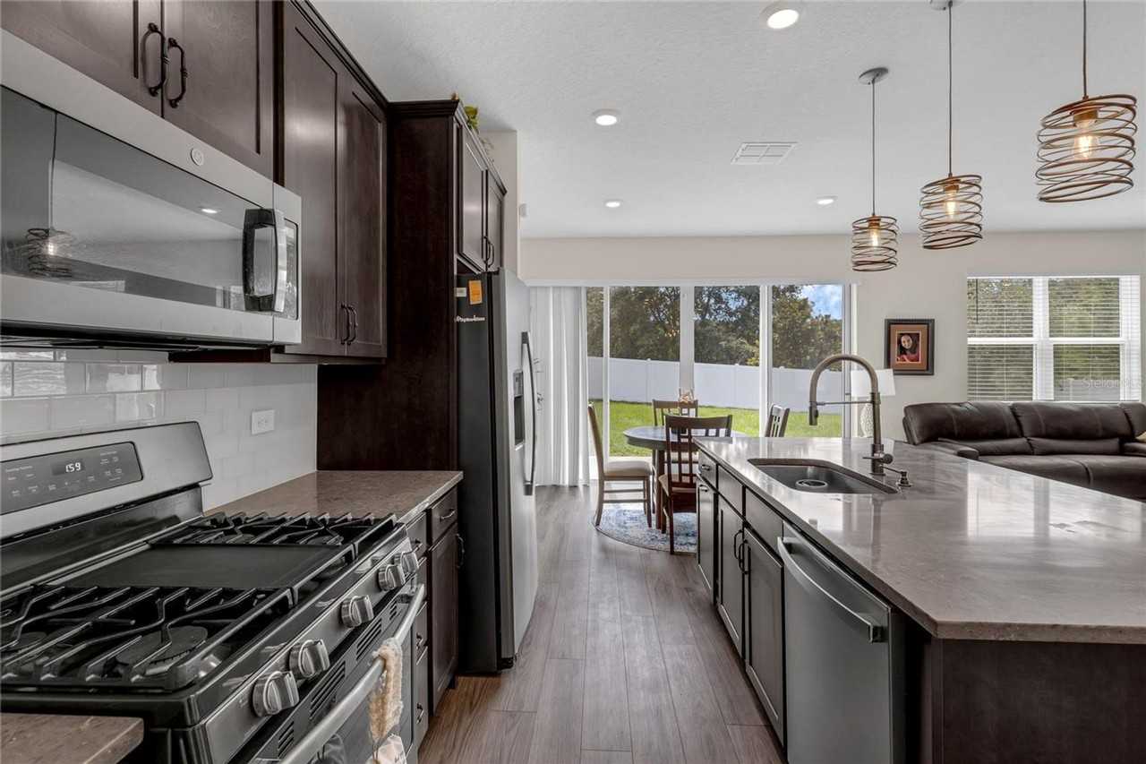 2532 Autumn Stream Dr - Photo 3 of 10