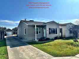 featured image of 1405 N Harris St