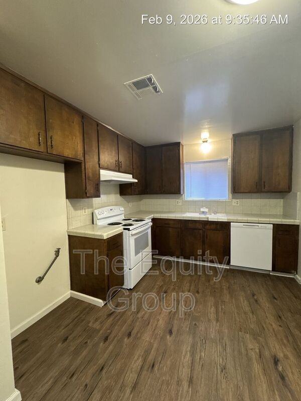 3507 W Colonial Ave - Photo 5 of 19