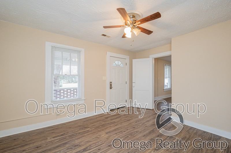 3514 8th Ave Sw - Photo 2 of 26