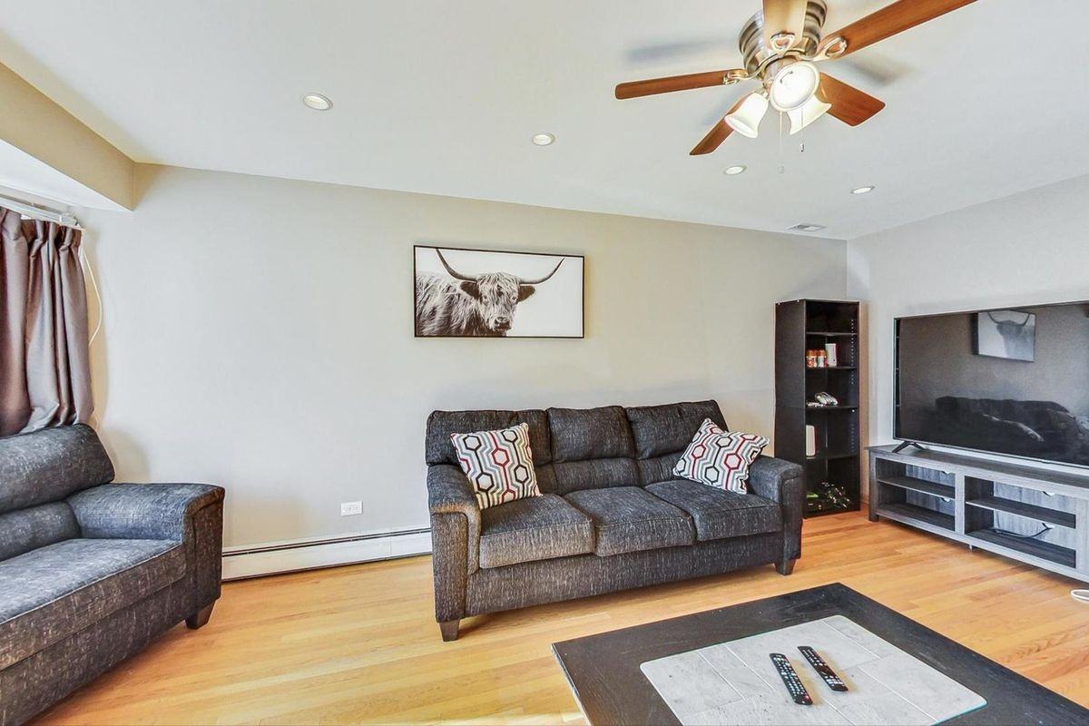 5454 W Schubert Ave - Photo 2 of 5