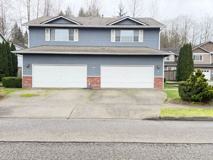 6830 188th St Ne #B - Photo 1 of 1