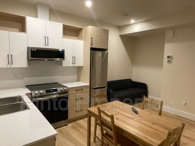 8717 110 St Nw #BS - Photo 4 of 16