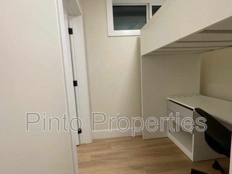 8717 110 St Nw #BS - Photo 7 of 16