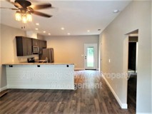 316 Sw Yulan St #102 - Photo 1 of 1