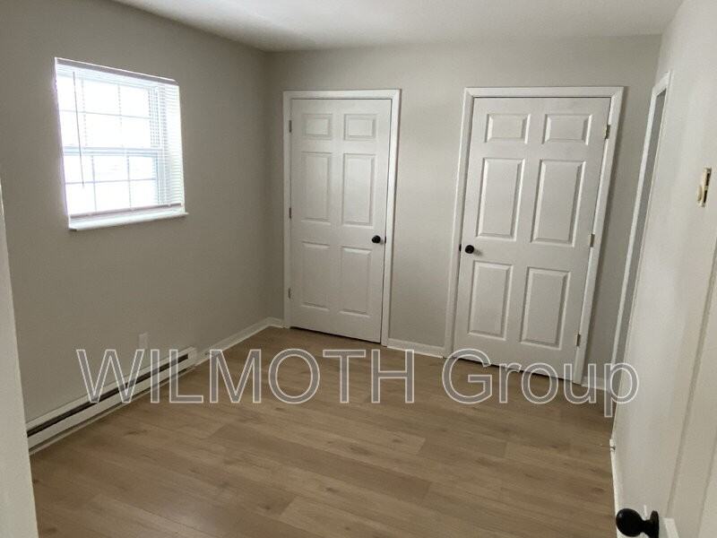 701 S 14th St #1B - Photo 6 of 9