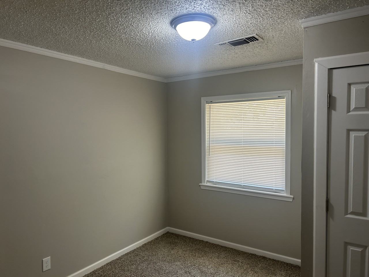 3332 S 141st East Ave - Photo 6 of 12