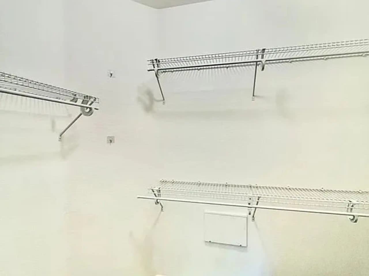 7671 Mission Gorge Rd - Photo 3 of 14