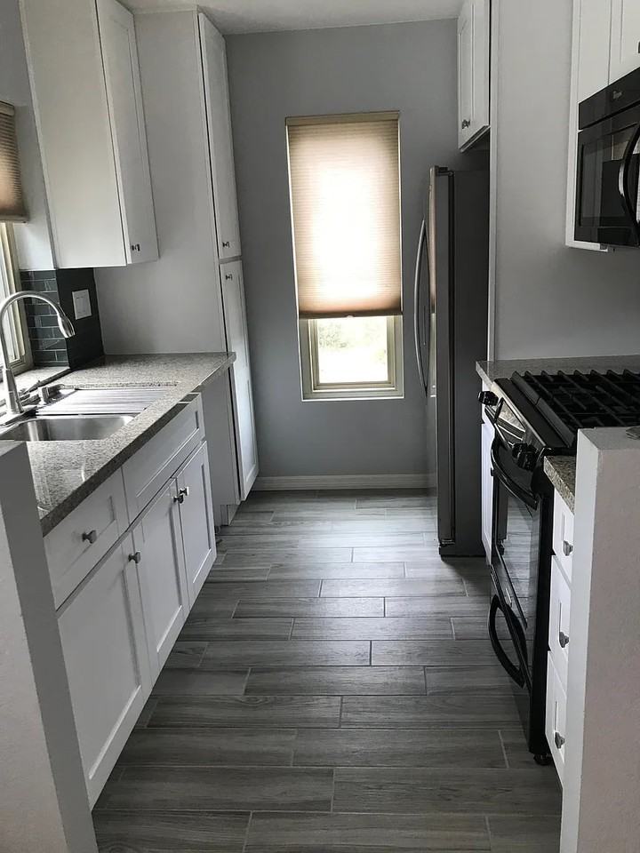 10636 Dabney Dr - Photo 7 of 13