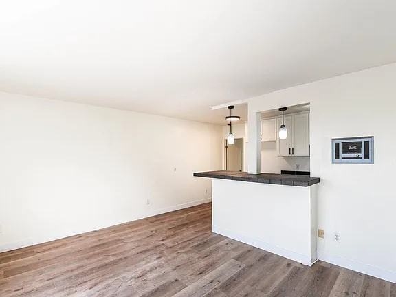 4921 Trojan Ave - Photo 4 of 10