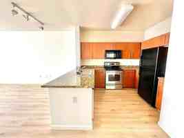 featured image of 1060 S 3rd St