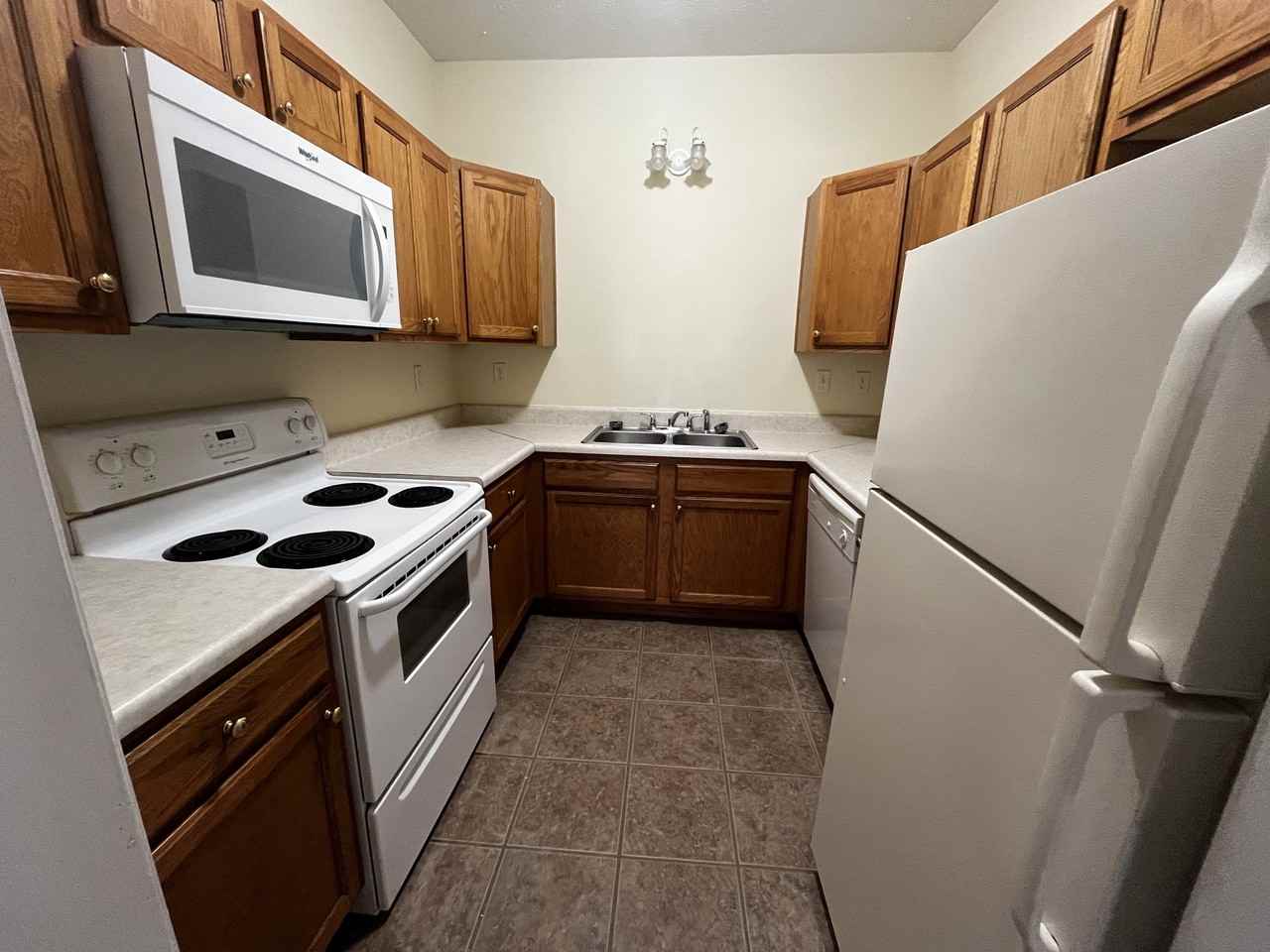 123 Kaiser St - Photo 5 of 18