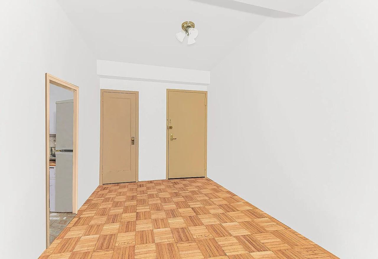 2055 Saint Raymond Ave #1F - Photo 2 of 4