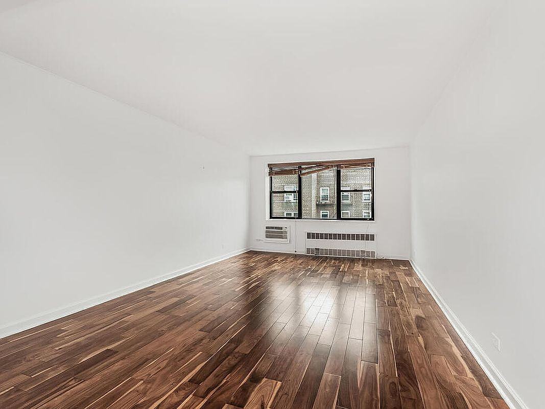 3215 Arlington Ave #7F - Photo 2 of 11