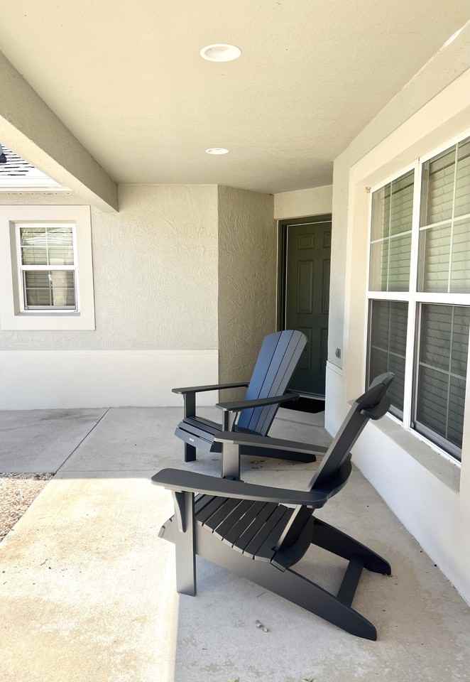 3480 Kewadin Ave - Photo 5 of 50