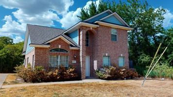 featured image of 1623 Park Pl