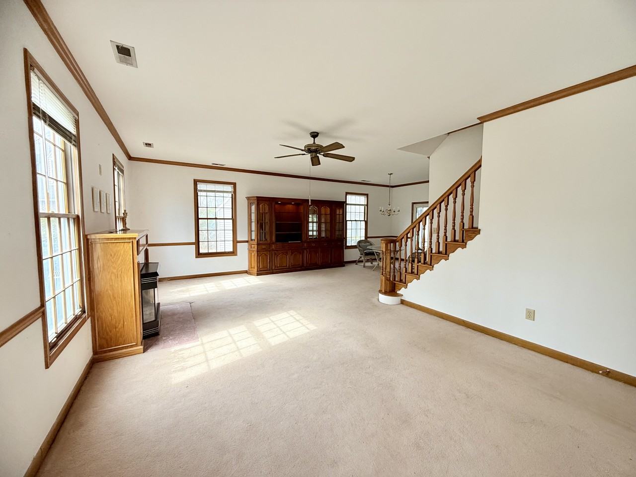 104 Nunn Ct - Photo 6 of 25