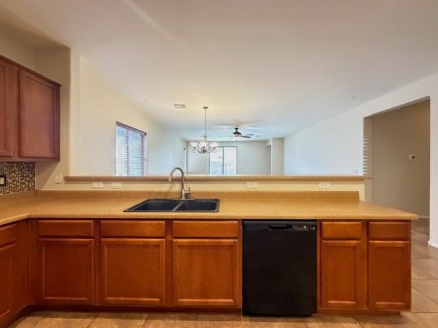 13201 W Creosote Dr - Photo 7 of 28