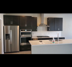 1915 High Plains Dr - Photo 4 of 17