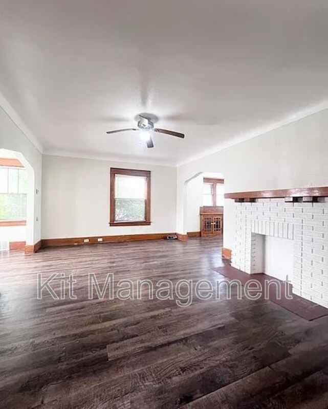 4225 N Haven Ave - Photo 4 of 15