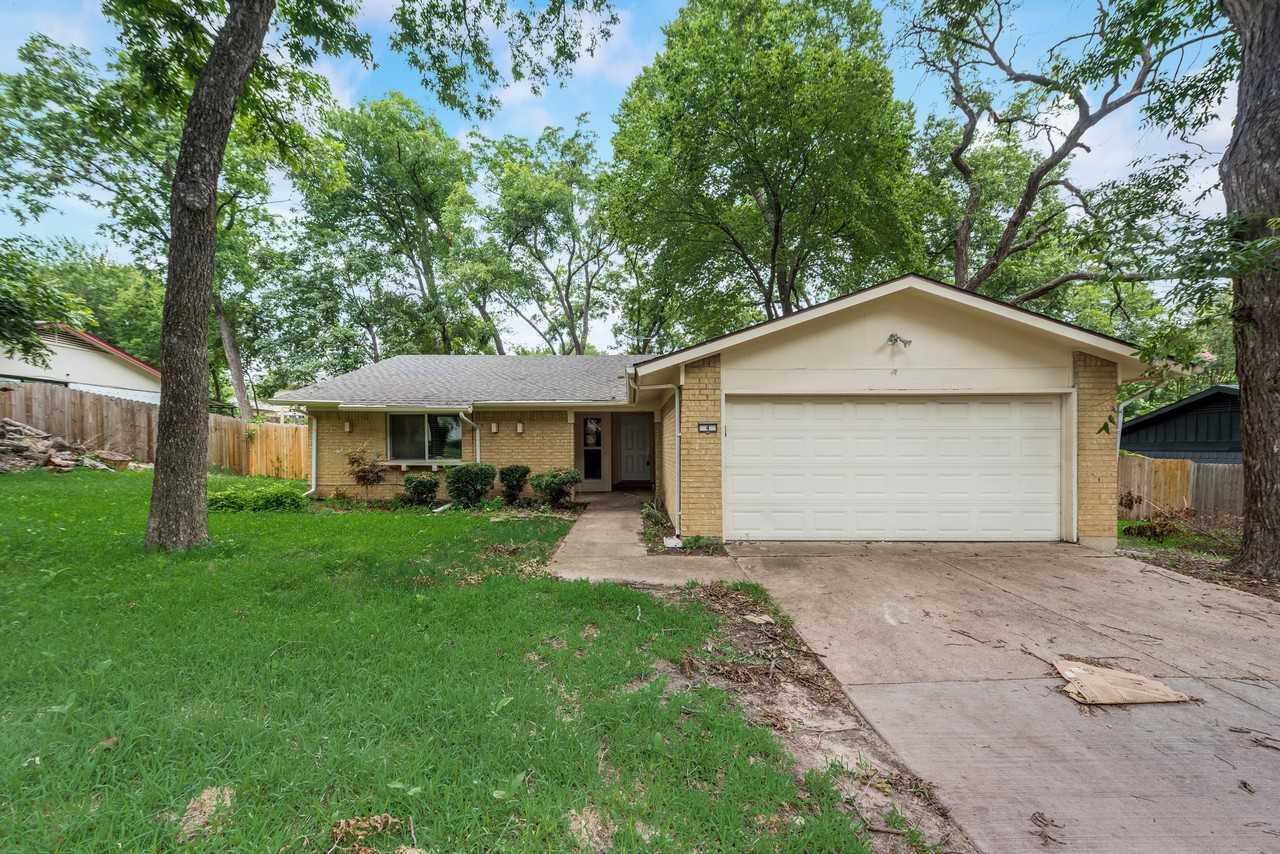 4 Eastlane Pl - Photo 3 of 16